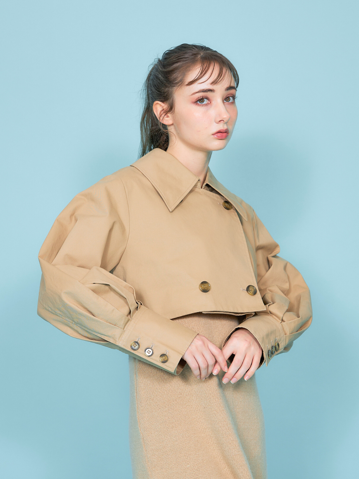 Cara by Katrin tokyo ショートトレンチ ベージュ 2way oversize color Cara by Katrin tokyo ショートトレンチ ベージュ 2way oversize color