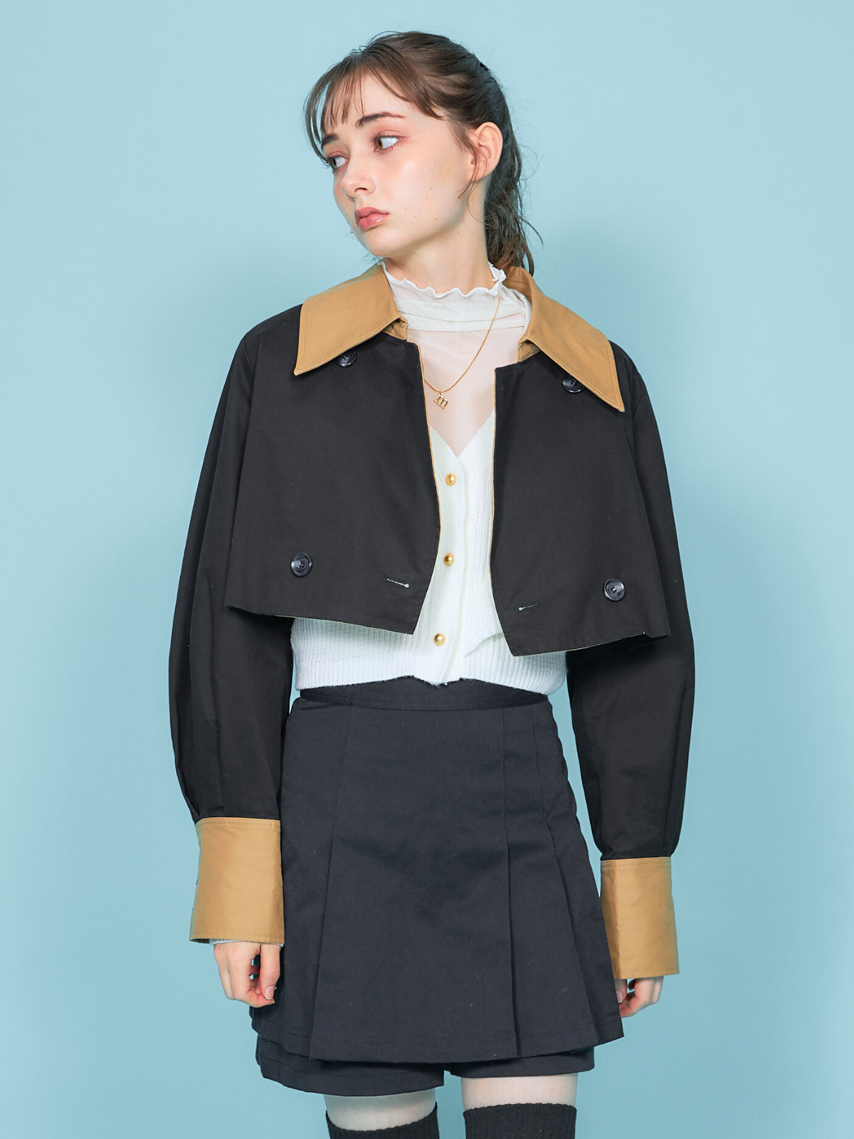 ビッグカラーショートトレンチコート – AnnMiru