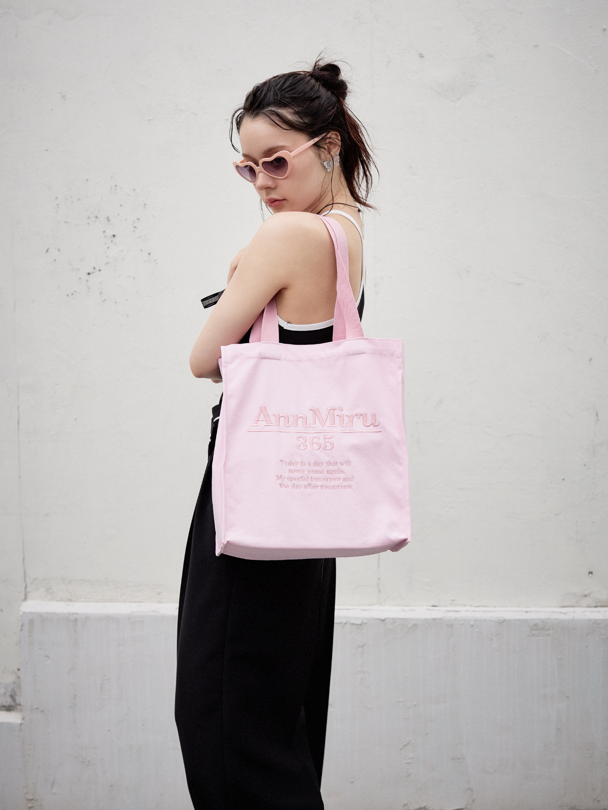 AnnMiru フリルバック　　アンミル　シルバー フリルバッグ – AnnMiru